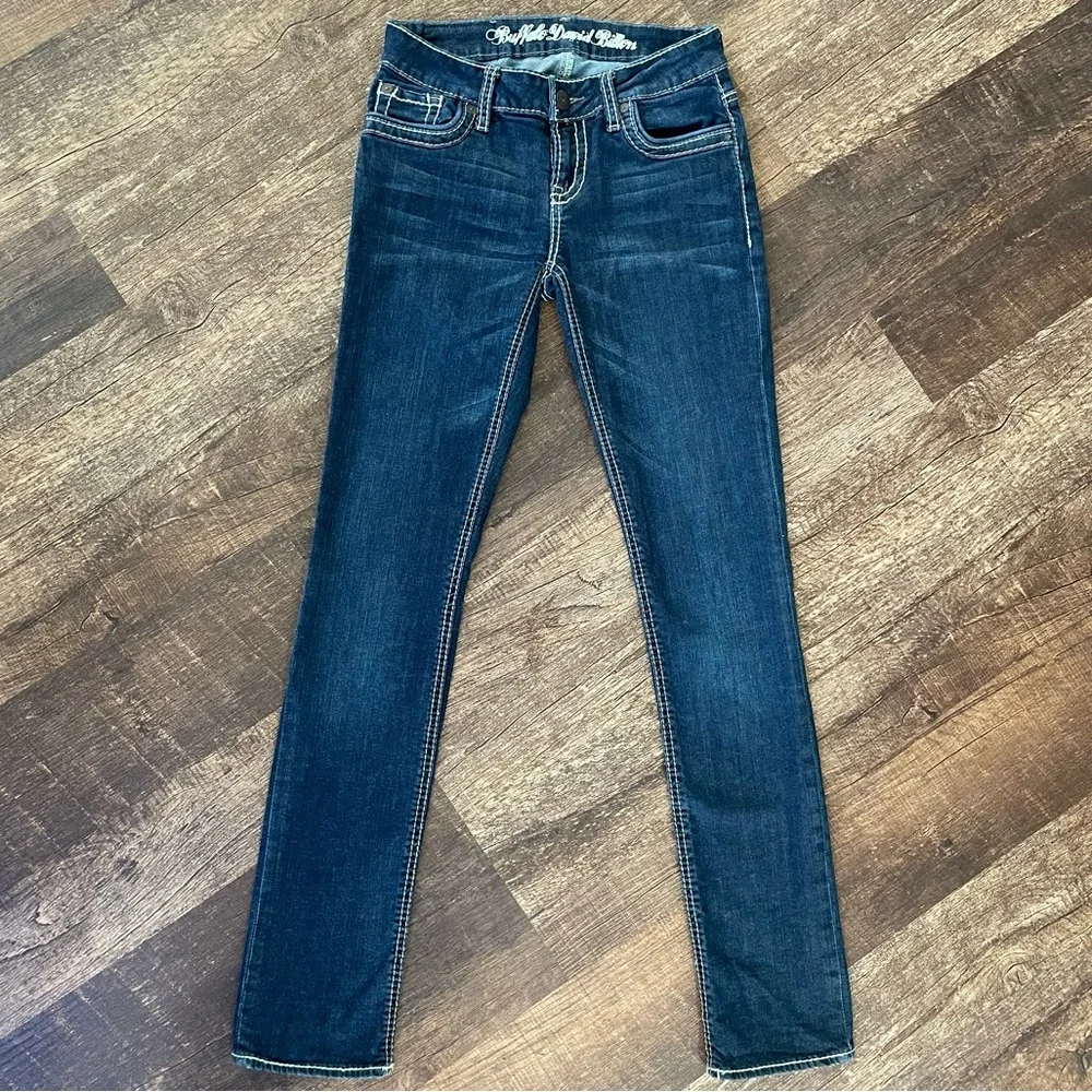🍭2/$45~Buffalo David Bitton Women's Straight Leg Jeans~Size 26 - Picture 2 of 10